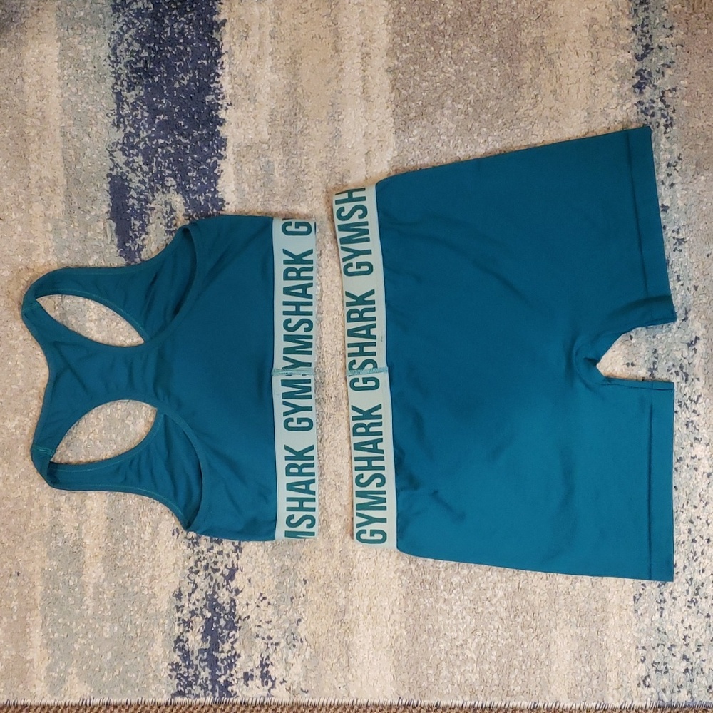 (55) Gymshark Set - Picture 5 of 5